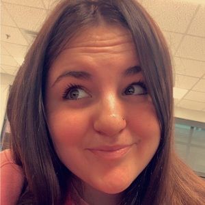 Meet your Posher, Sabrie